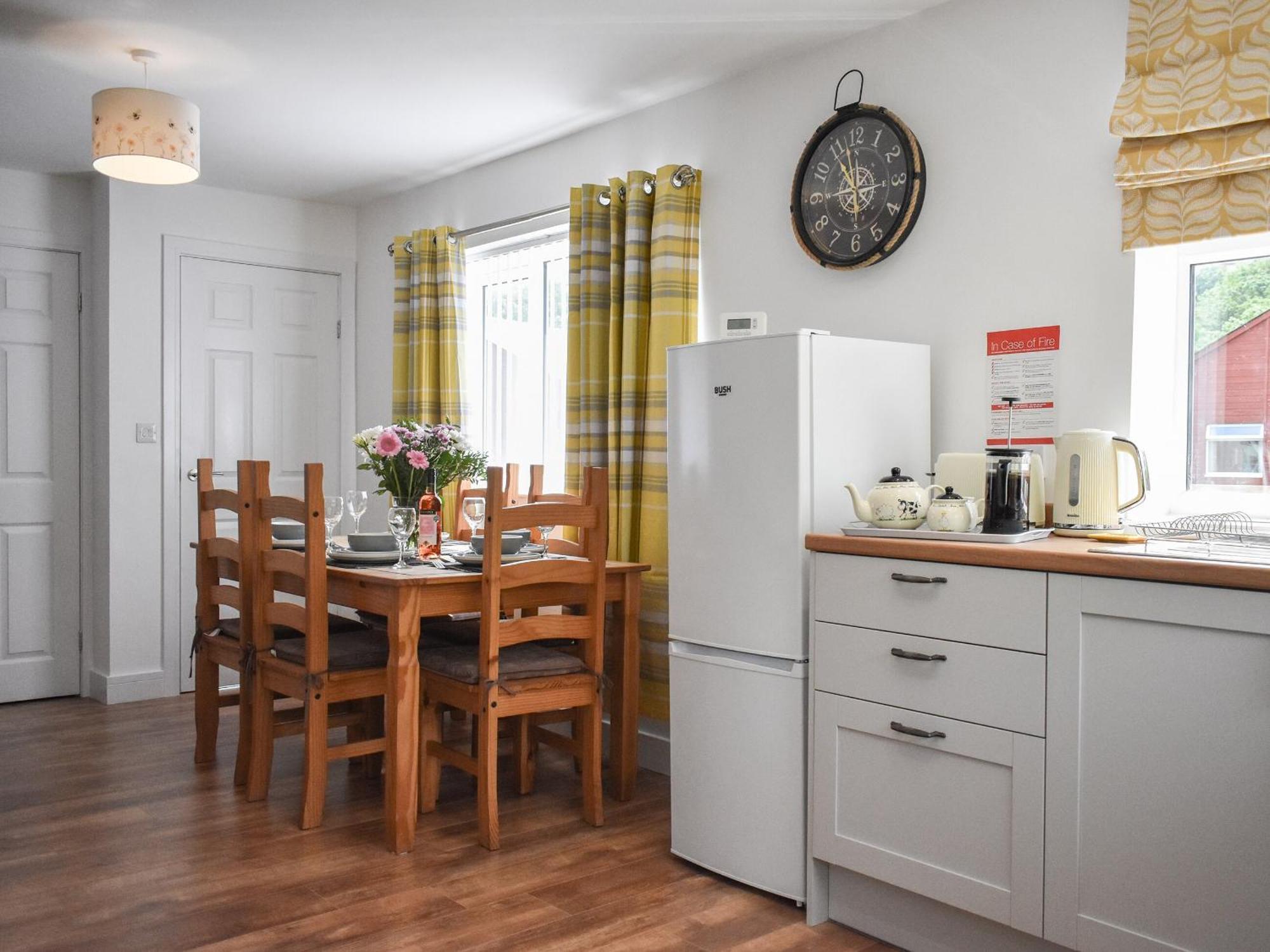 Bumblebee Lodge Staithes Exterior photo